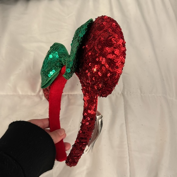 Disney Holiday Ears - Picture 3 of 3